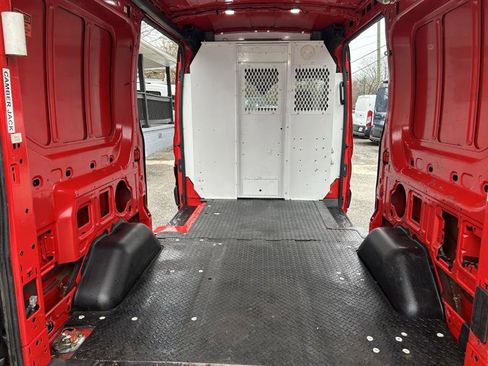Used 2019 Ford Transit 250 130 Medium Roof image 16