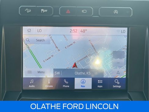 Certified 2019 Ford F150 Platinum w/ Equipment Group 701A Luxury image 16