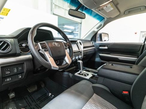 Used 2015 Toyota Tundra SR5 w/ TRD Off Road Package AWD/4WD image 4