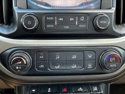 Used 2016 GMC Canyon SLT w/ Driver Alert Package image 30