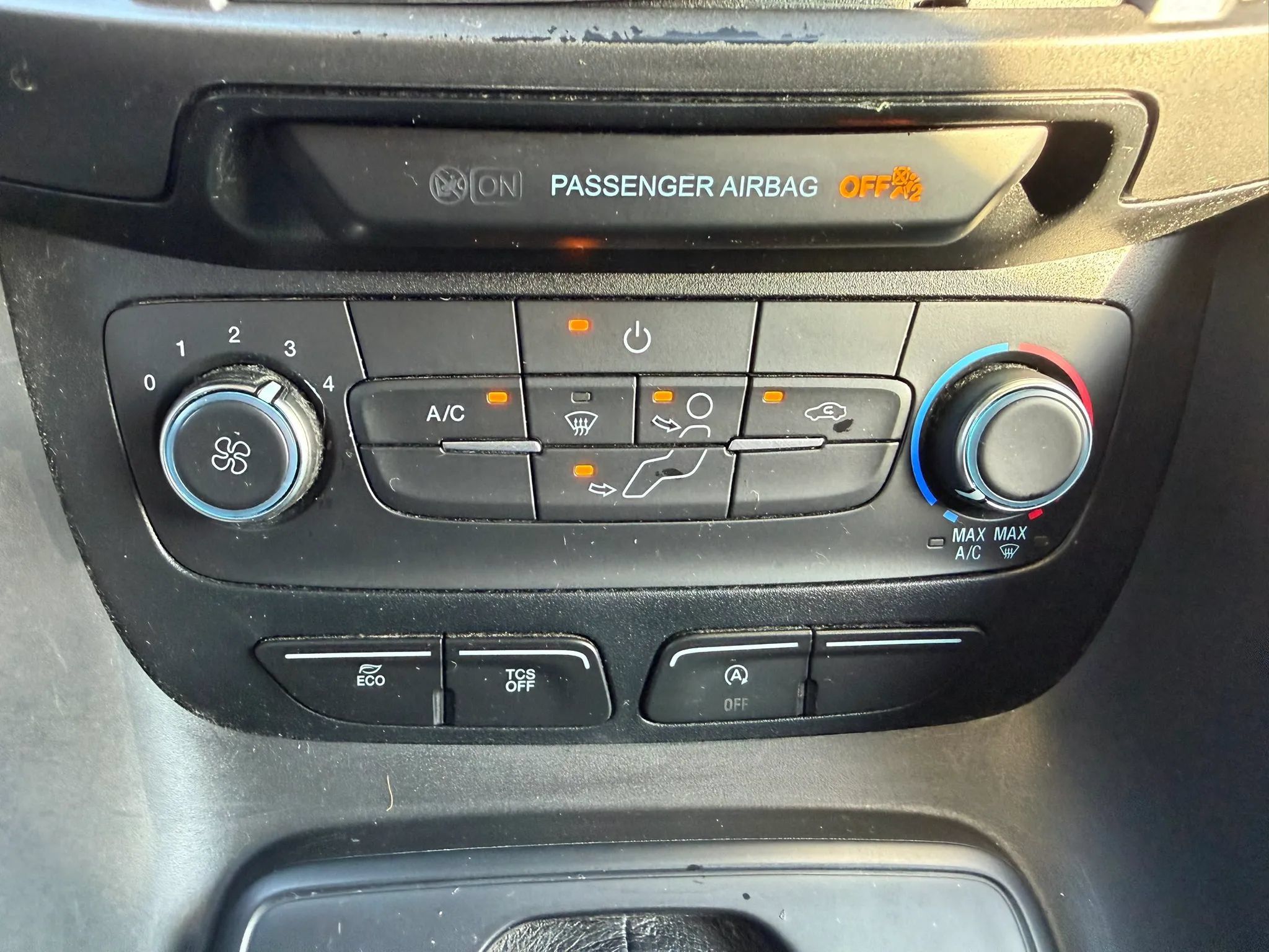 Used 2019 Ford Transit Connect XL FWD image 34