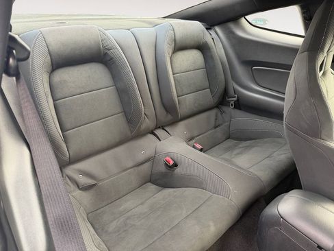 Used 2016 Ford Mustang Shelby GT350 w/ Track Package image 30