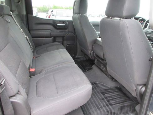 Certified 2021 Chevrolet Silverado 1500 Custom Trail Boss AWD/4WD image 18