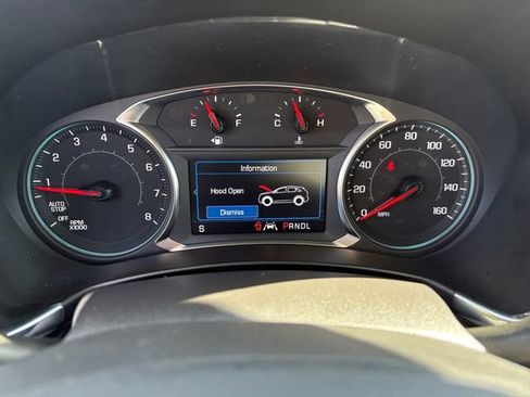 Used 2024 Chevrolet Equinox LT FWD image 16