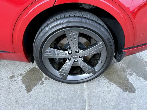 Used 2024 Genesis GV70 2.5T w/ Sport Prestige Package image 22