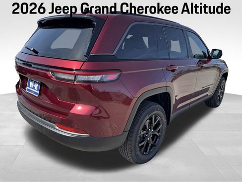 New 2026 Jeep Grand Cherokee Altitude image 3