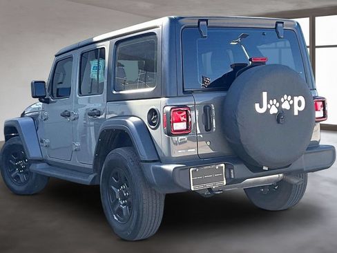 Used 2023 Jeep Wrangler Unlimited Sport AWD/4WD image 11
