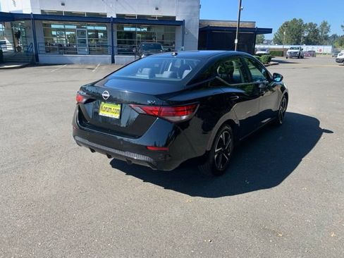 Used 2024 Nissan Sentra SV FWD image 5