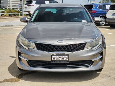 Used 2018 Kia Optima LX FWD image 2