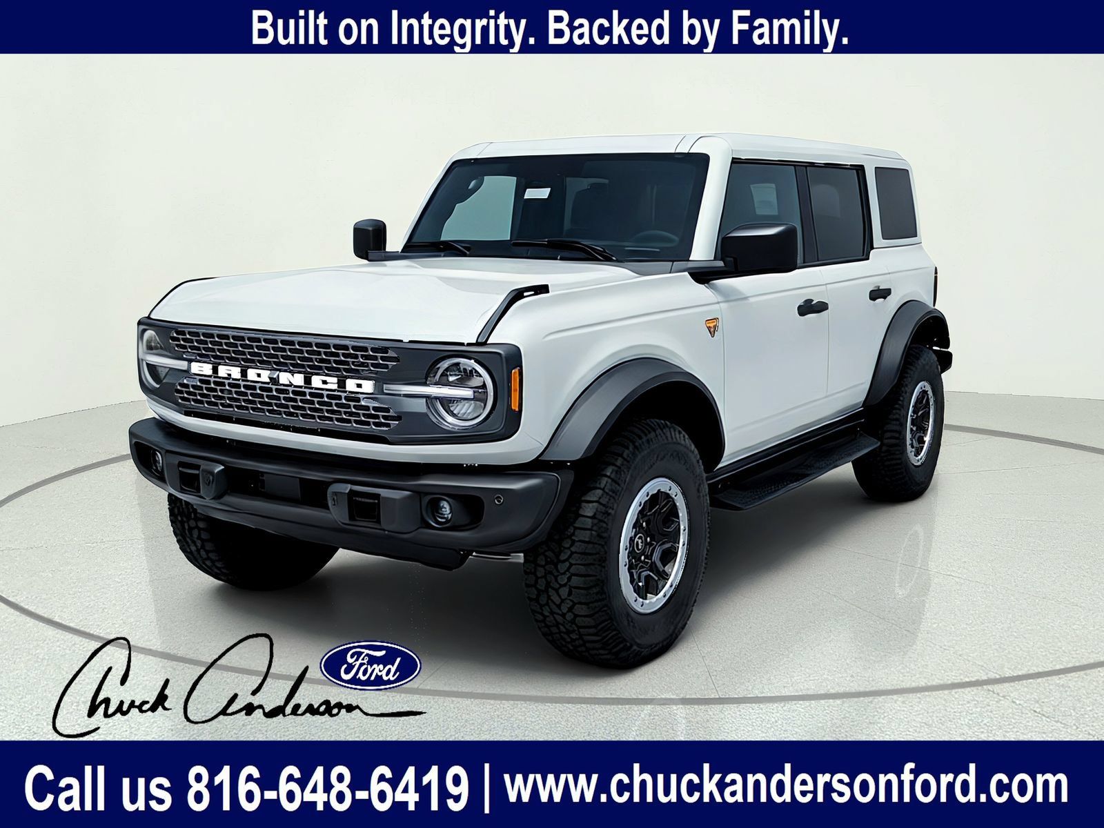 New 2026 Ford Bronco Badlands AWD/4WD image 1