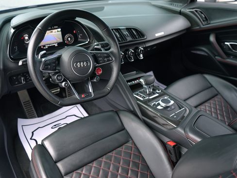 Used 2018 Audi R8 V10 plus AWD/4WD image 16