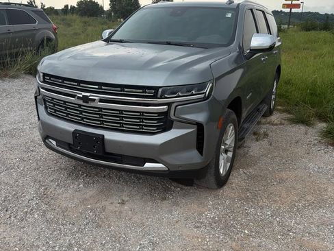 Used 2023 Chevrolet Tahoe Premier AWD/4WD image 1