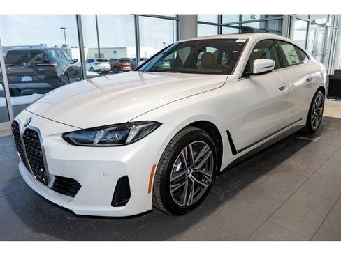 New 2026 BMW 430i xDrive w/ Premium Package image 43