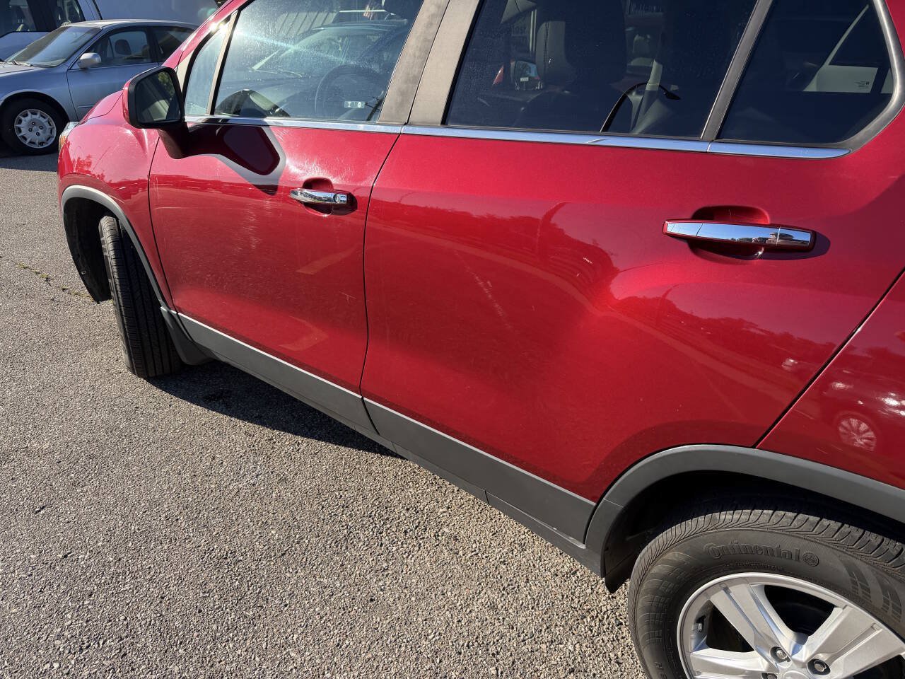 Used 2019 Chevrolet Trax LT w/ LT Convenience Package FWD image 20