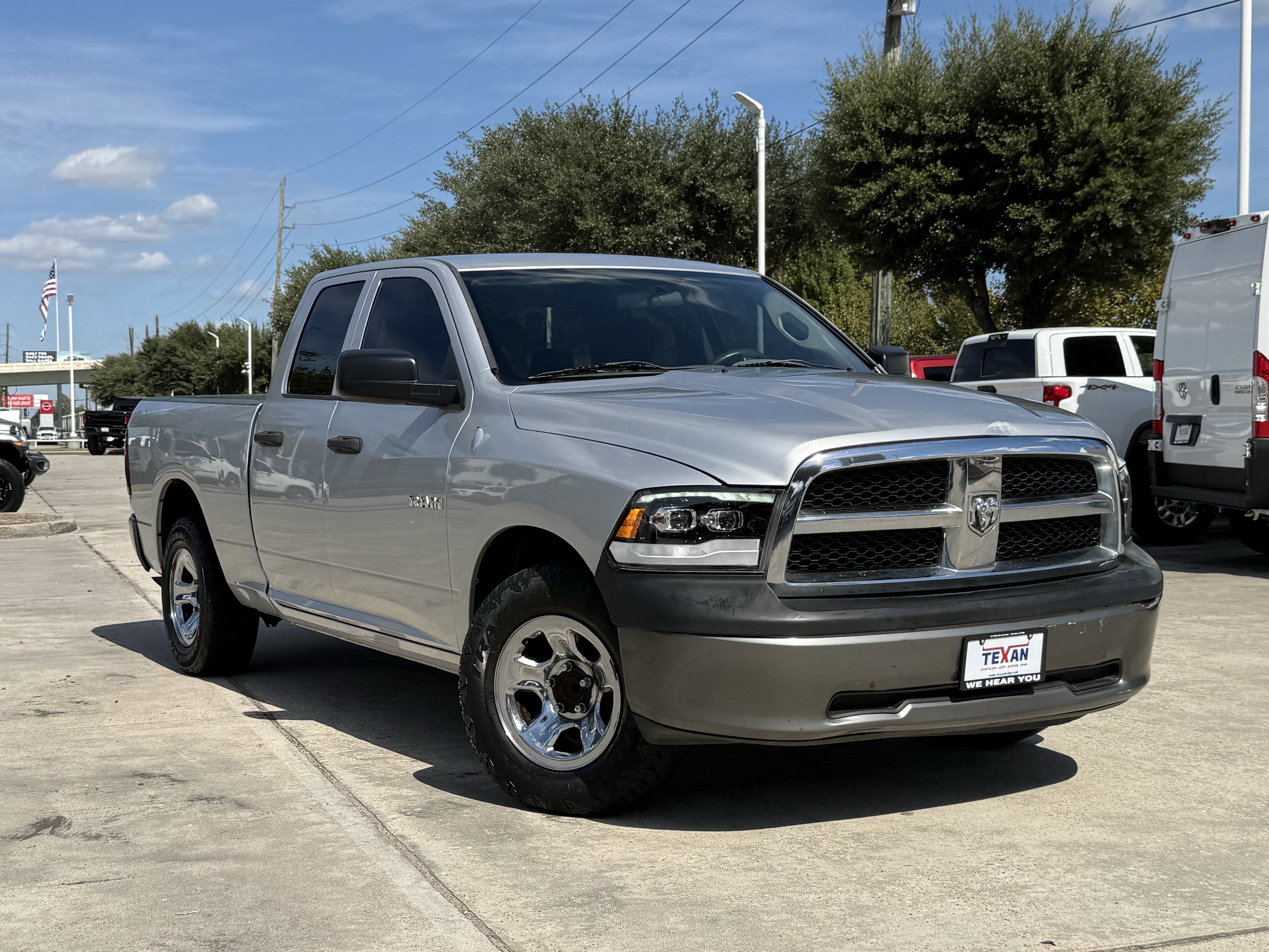Used 2009 Dodge Ram 1500 Truck ST RWD image 2