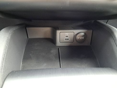 New 2025 Ford Escape ST-Line image 29