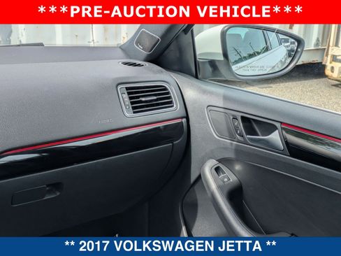 Used 2017 Volkswagen Jetta GLI FWD image 17
