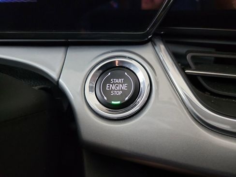 Certified 2024 Chevrolet Trax LT image 26