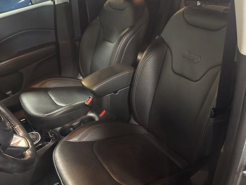 Used 2020 Jeep Compass Limited image 8