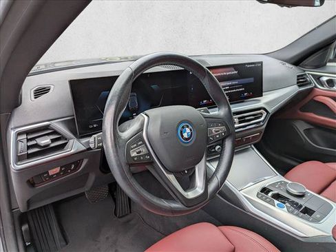 Used 2023 BMW i4 eDrive40 w/ Premium Package RWD image 10