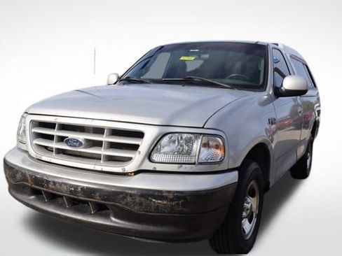 Used 2003 Ford F150 XL image 7