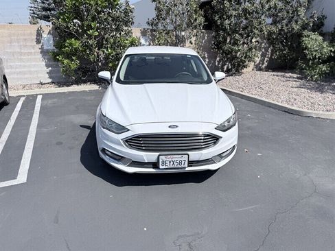 Used 2018 Ford Fusion S w/ Equipment Group 101A FWD image 3