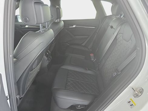 Used 2023 Audi SQ5 Prestige w/ Prestige Package AWD/4WD image 29
