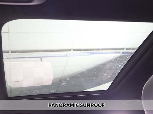 Used 2021 Hyundai Palisade Calligraphy image 4