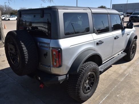 Used 2022 Ford Bronco Wildtrak image 7