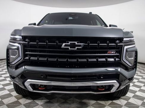 Used 2026 Chevrolet Tahoe Z71 w/ Comfort Package AWD/4WD image 3