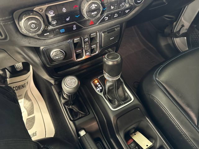 Used 2024 Jeep Wrangler High Altitude AWD/4WD image 15