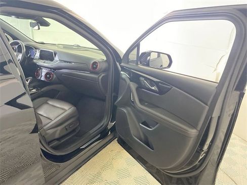 Used 2022 Chevrolet Blazer RS image 36