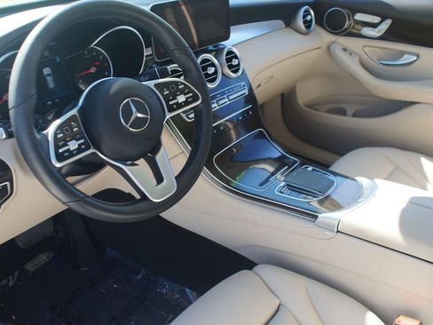 Used 2020 Mercedes-Benz GLC 300 image 15