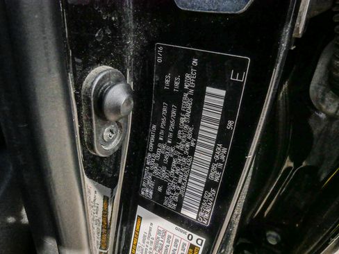 Used 2016 Toyota 4Runner SR5 Premium image 35