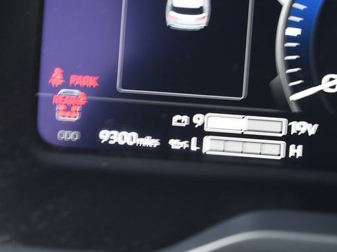 Certified 2025 Toyota Sequoia Platinum w/ Tow Technology Package image 34