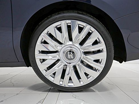 Used 2025 Rolls-Royce Ghost AWD/4WD image 56