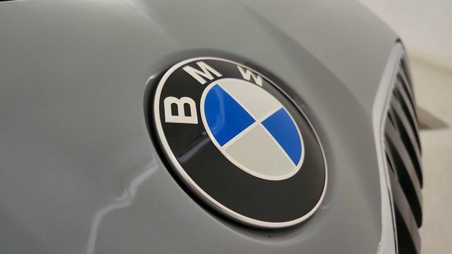 Used 2025 BMW 740i RWD image 30