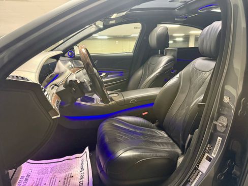 Used 2020 Mercedes-Benz S 560 4MATIC Sedan image 16