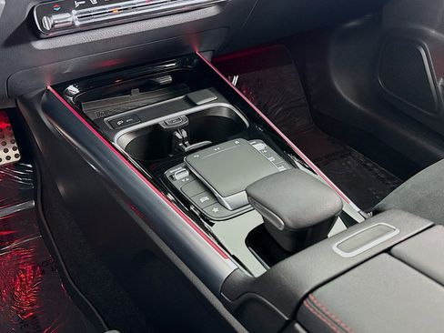 Certified 2023 Mercedes-Benz GLA 250 image 6