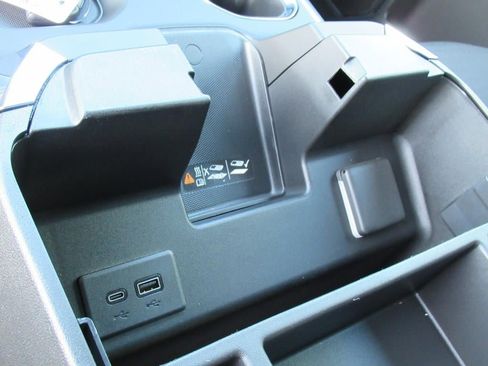 New 2025 Chevrolet Silverado 1500 LT image 26