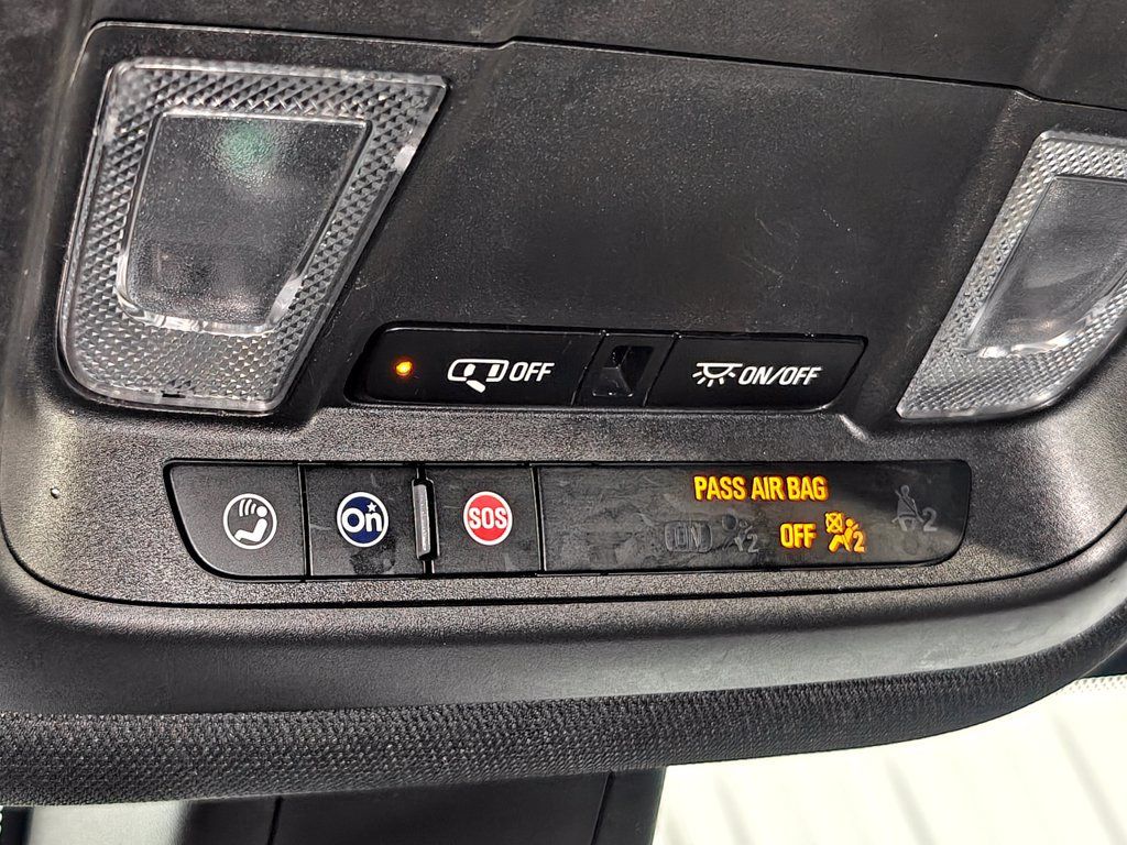 Used 2022 Chevrolet Traverse LT AWD/4WD image 11