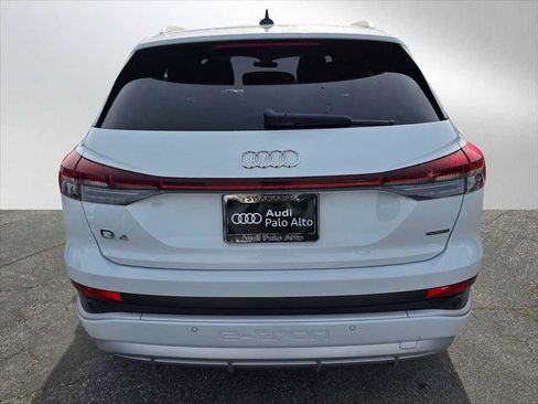 Used 2023 Audi Q4 e-tron Premium Plus w/ Premium Plus image 4