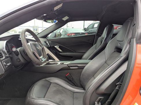 Used 2019 Chevrolet Corvette Stingray Coupe image 15