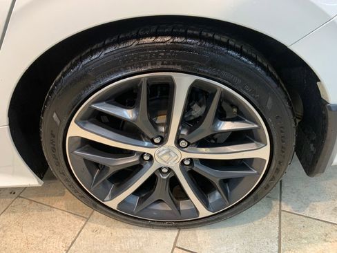 Used 2024 Honda Civic Touring image 12