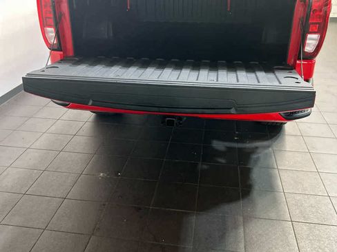 Used 2025 GMC Sierra 1500 Elevation AWD/4WD image 10