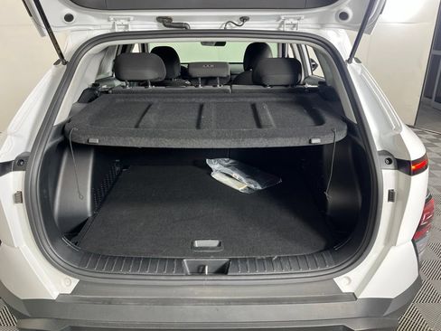 Used 2025 Hyundai Kona SEL AWD/4WD image 19