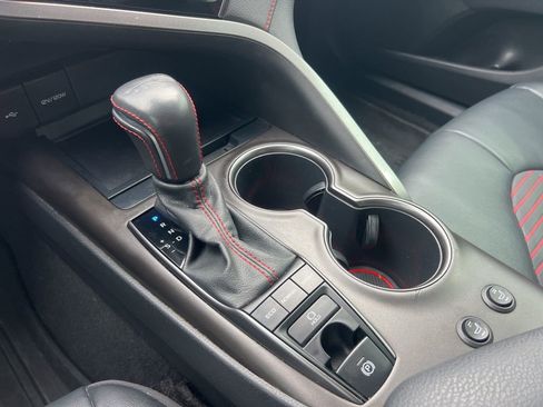 Used 2021 Toyota Camry TRD w/ TRD Package w/JBL Audio image 5