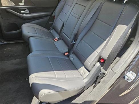 New 2026 Mercedes-Benz GLS 450 4MATIC image 15