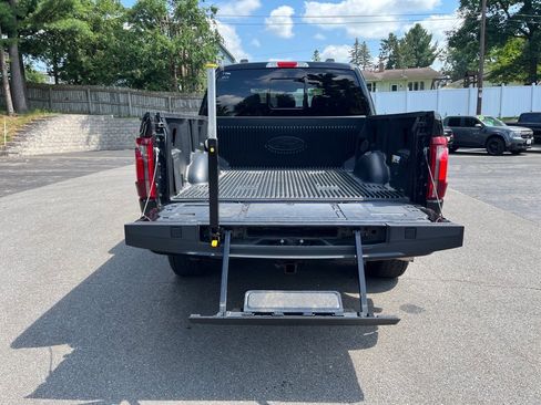 Used 2024 Ford F150 King Ranch w/ FX4 Off-Road Package image 8