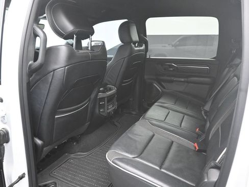 Used 2025 RAM 1500 Limited AWD/4WD image 2